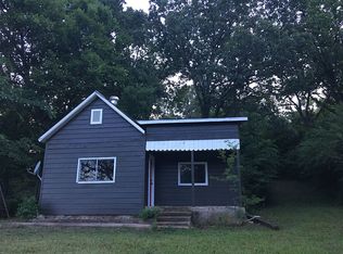 509 McLean Ave, Cotter, AR 72626