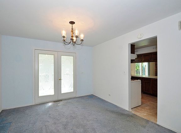 4th image of 17551 W Summit Dr