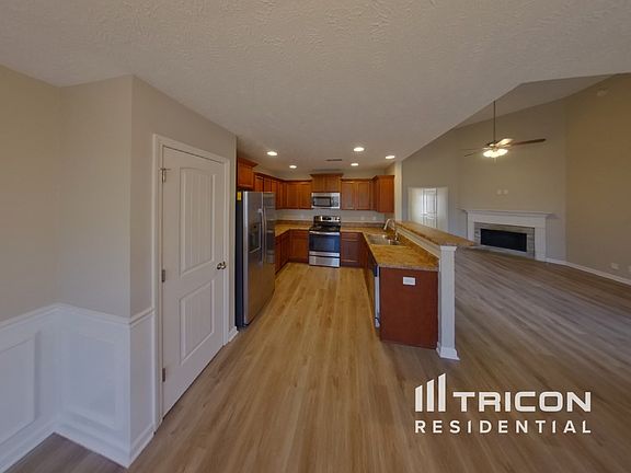 4th image of 1210 Aretha Dr