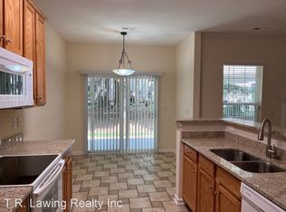 4844 Sunset Ridge Ct, Charlotte, NC 28269