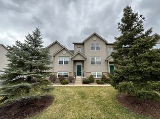 1916 S Austrian Pine St, Lockport, IL 60441