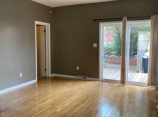 327 38th St, Pittsburgh, PA 15201