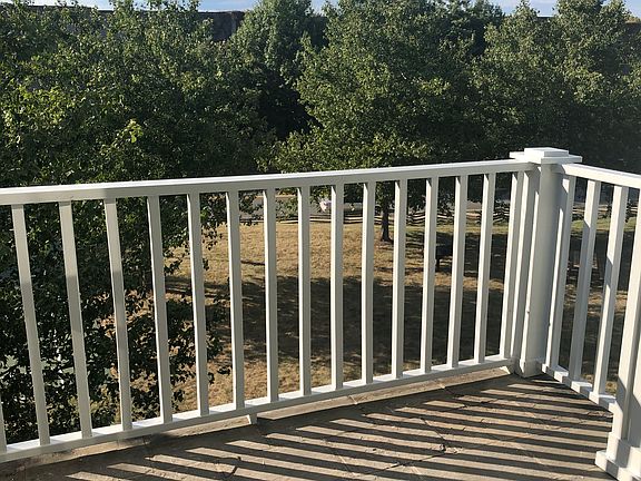 2nd image of 5601 Willoughby Newton Dr Unit 37