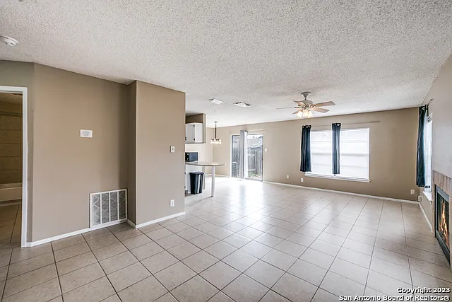 6854 Arbor Springs Dr — Photo 3