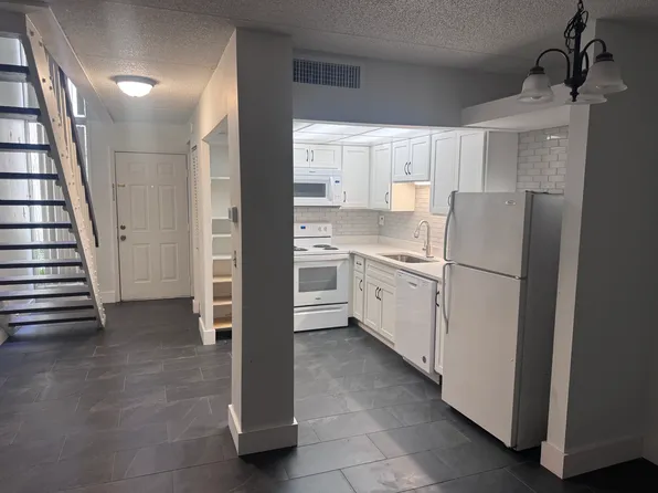 100 E Kentucky Ave, Deland, FL 32724