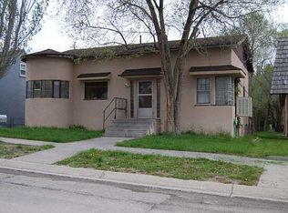 120 W Wentworth St, Newcastle, WY 82701
