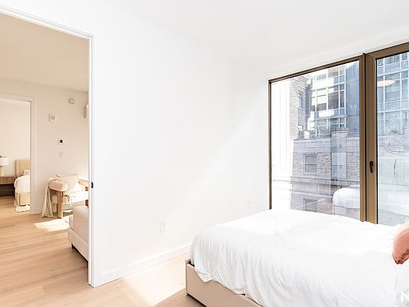 3rd image of 88 Schermerhorn St #8R