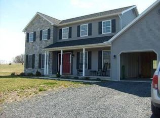 230 Magnolia Ln, Sunbury, PA 17801