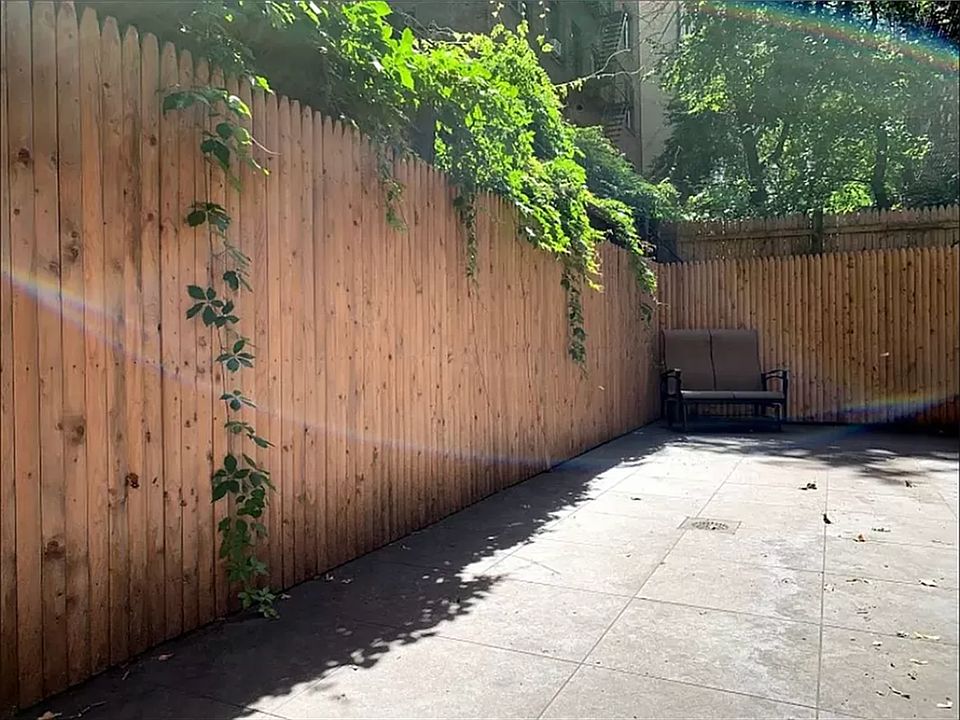 1st image of 335 E 65th St #2