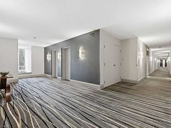 5th image of 430 Pearl St #403
