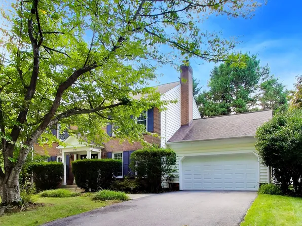 991 Farm Haven Dr, Rockville, MD 20852