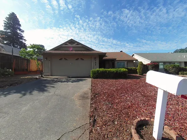 104 Duncan Way, Roseville, CA 95678