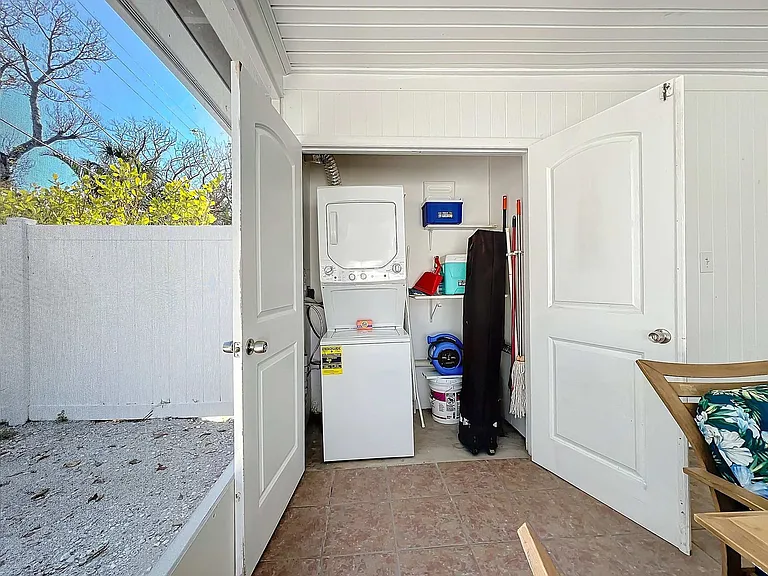 Laundry Room Cabinet