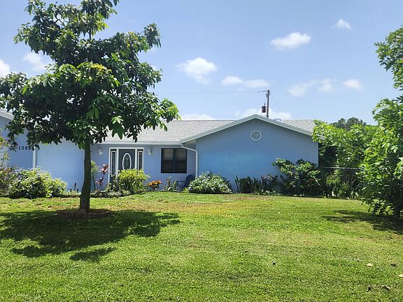 3rd image of 1098 SW Janar Avenue
