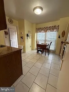 11598 Overleigh Dr — Photo 4