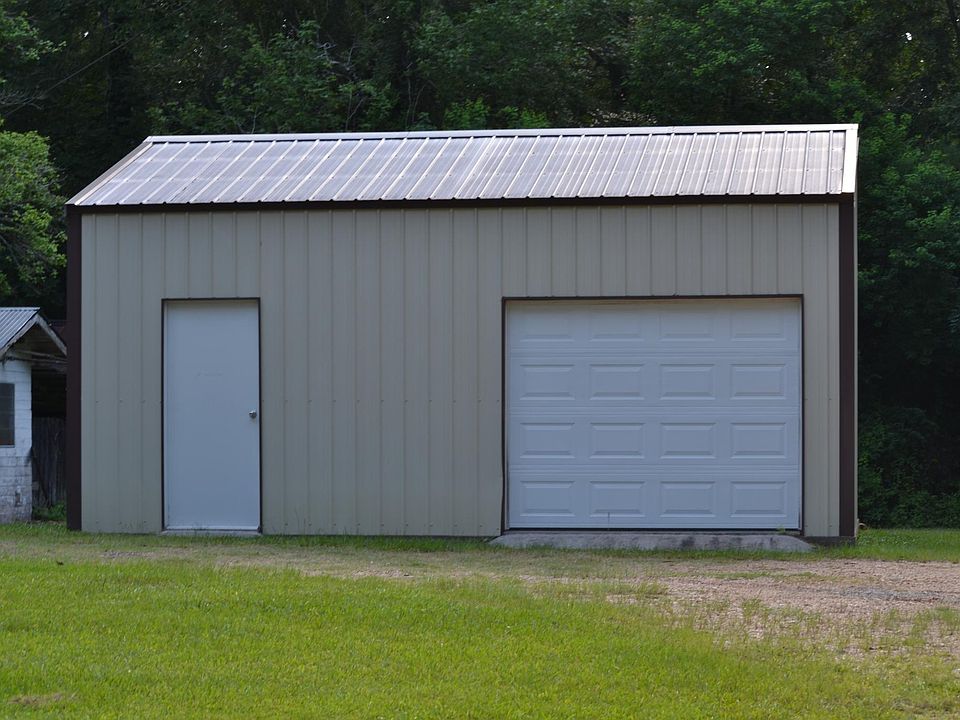2nd image of 2516 Hanes Rd
