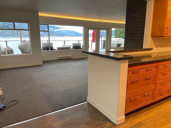 4th image of 1188 Alderside Rd