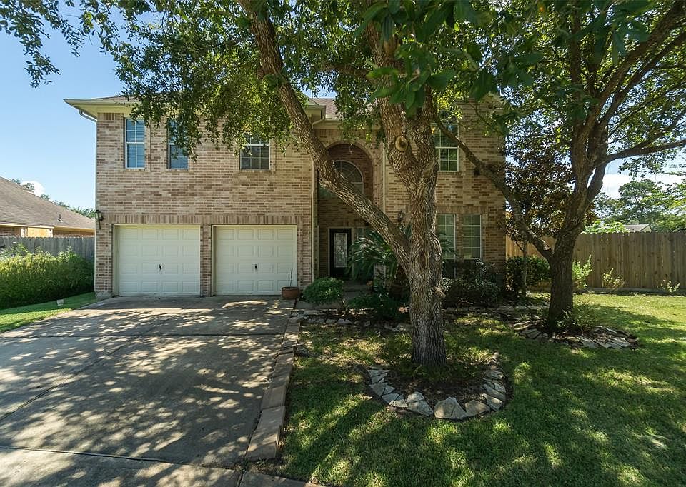 1st image of 181 Greenridge Cir