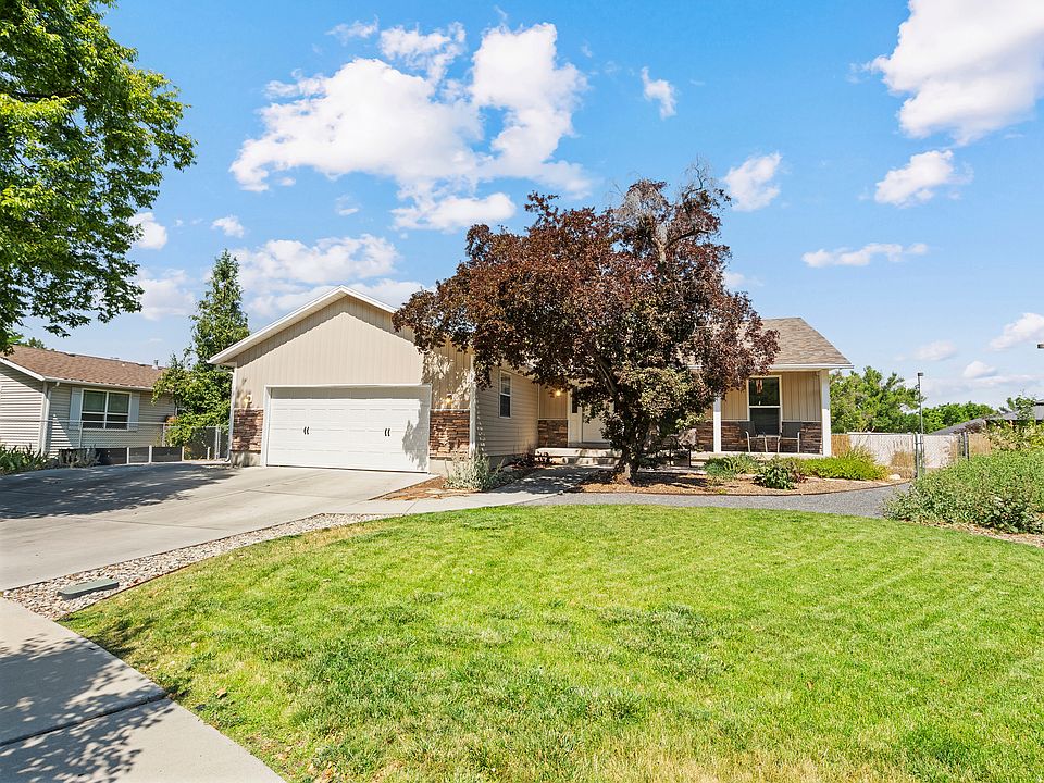 1st image of 5524 S Fairhaven Cir