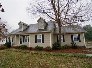 132 Cool Springs Dr, Murfreesboro, TN 37127