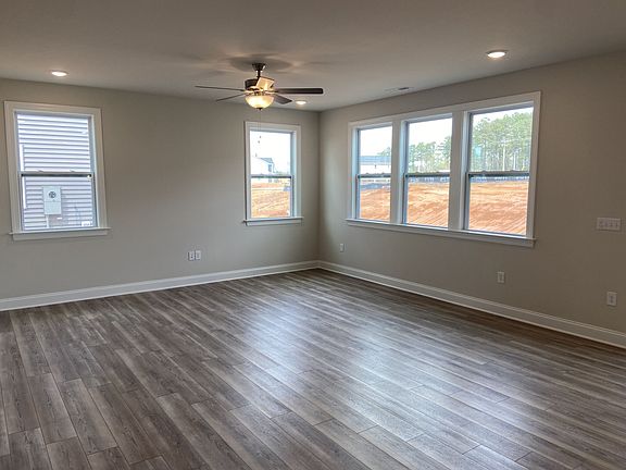 Photo of Actual Home Taken on 03.28.23