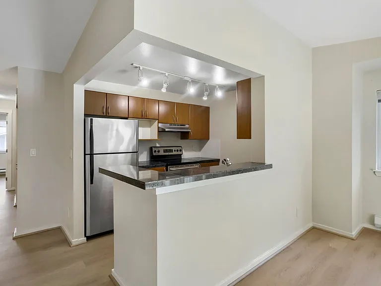15415 35th Ave W #F301 — Photo 3