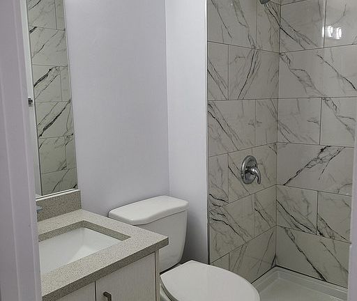 3rd image of 11218 124th St NW