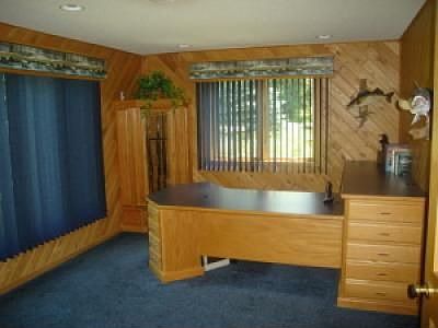 3rd image of 2087 Elmwood Dr
