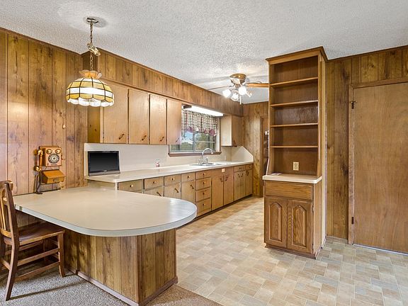 5th image of 605 W Campbell Rd