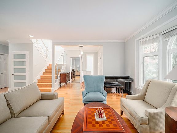 2nd image of 2726 W 42nd Ave