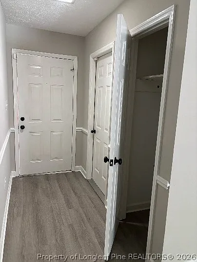 486 Sheffield Ct — Photo 3