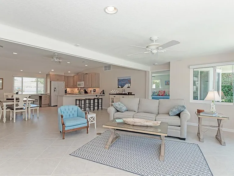 5577 Contento Dr — Photo 7