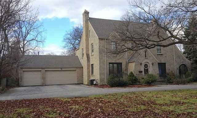 2nd image of 4525 Secor Rd