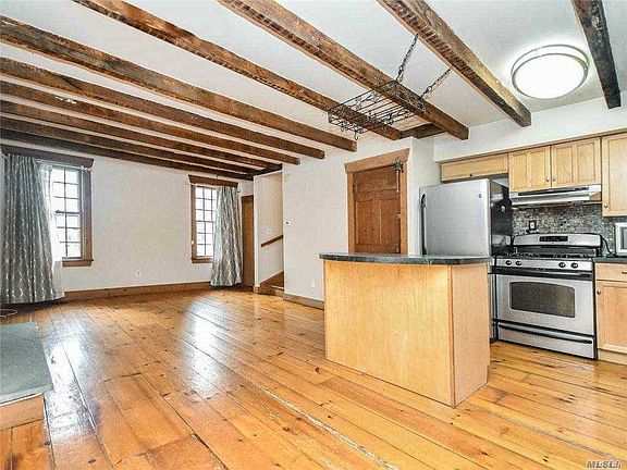 4th image of 34 The Pl APT D