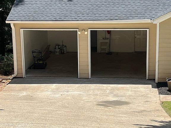 2 car garage