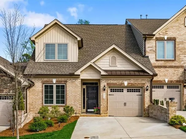 4334 Holstein Dr, High Point, NC 27265