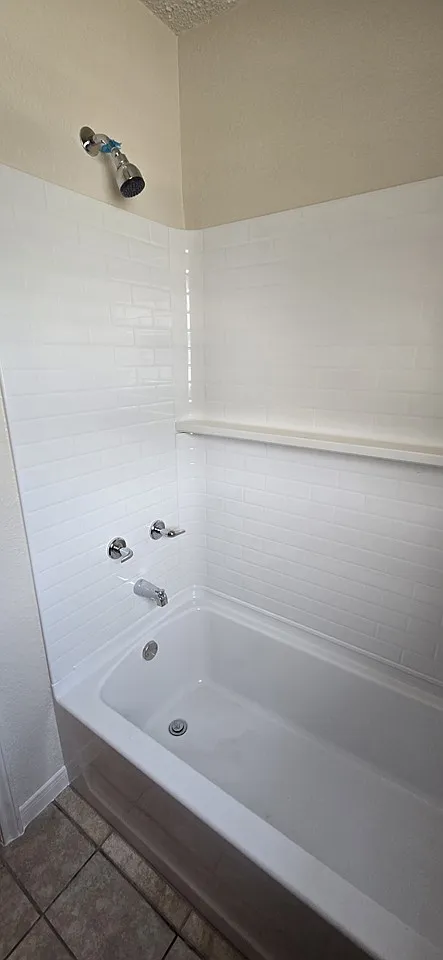 2 bed, 891 sqft, $950 — Photo 3
