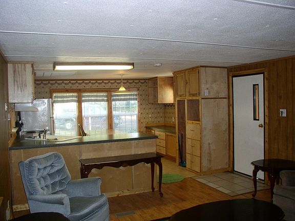 4th image of 2800 228th Pl