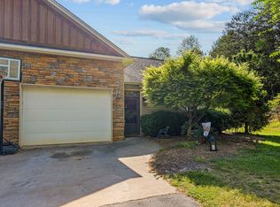 308 Sitton Shoals Rd, Seneca, SC 29678