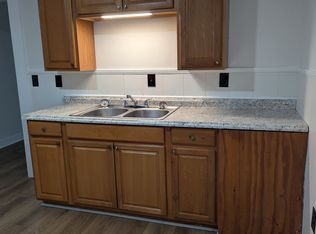 602 Rockford St #B, Mount Airy, NC 27030