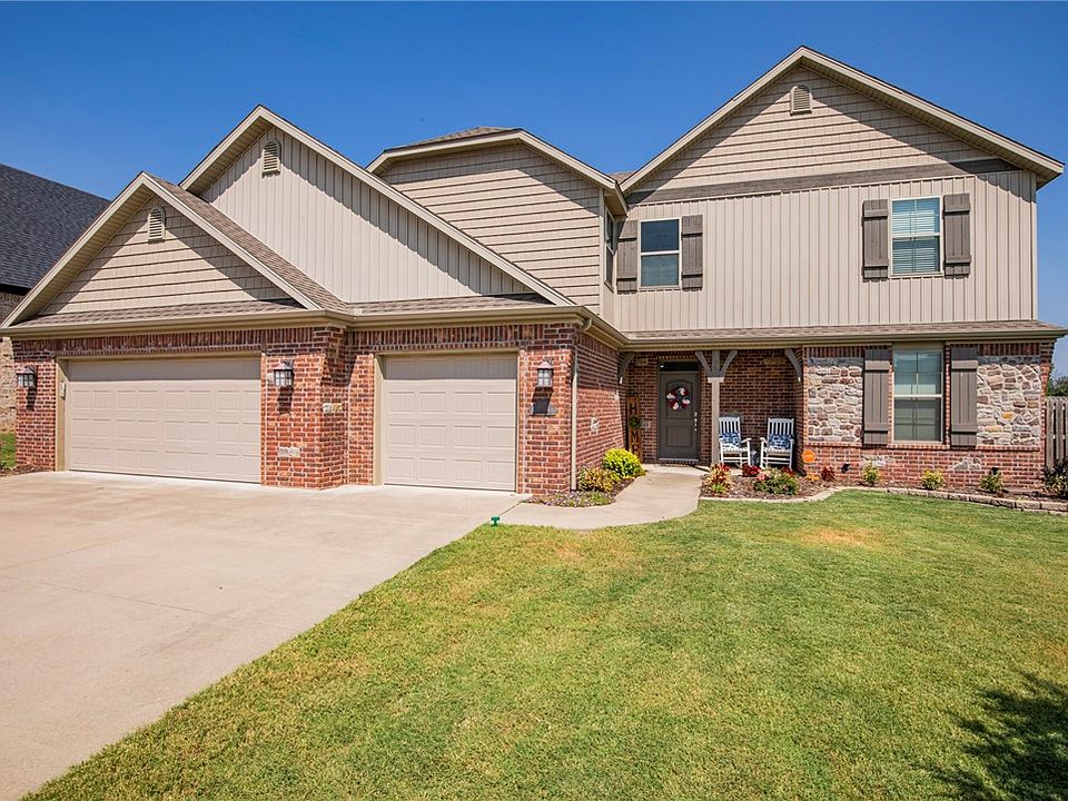 1st image of 1221 Quailridge Way