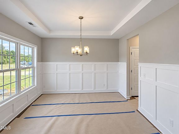 4th image of 91 Crossvine St #8