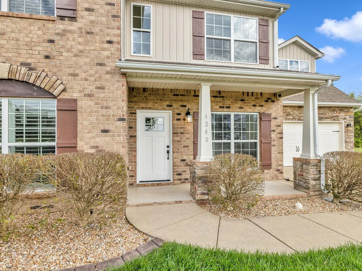 4240 Princeton Oaks Ln — Photo 3