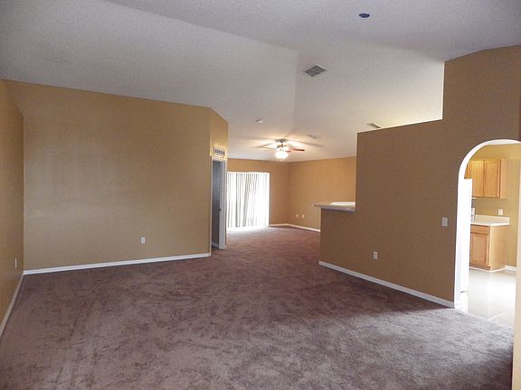 2nd image of 745 Lobelia Dr