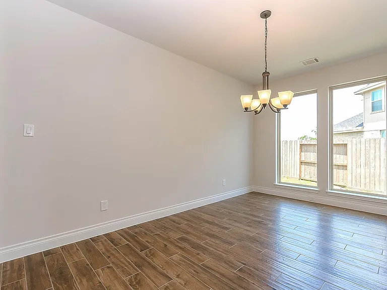 3410 Willow Crescent Ct — Photo 22