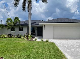 4812 Arlington Rd, Palmetto, FL 34221