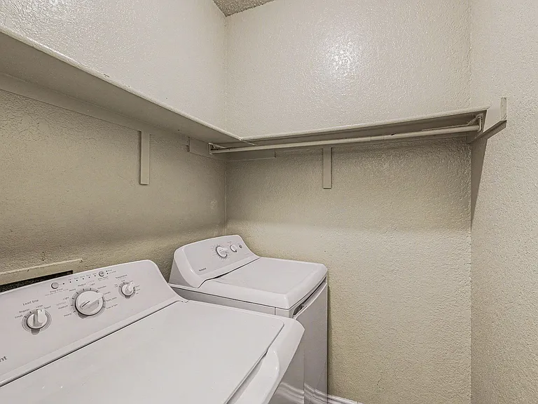 3607 W Northgate Dr #113 — Photo 16