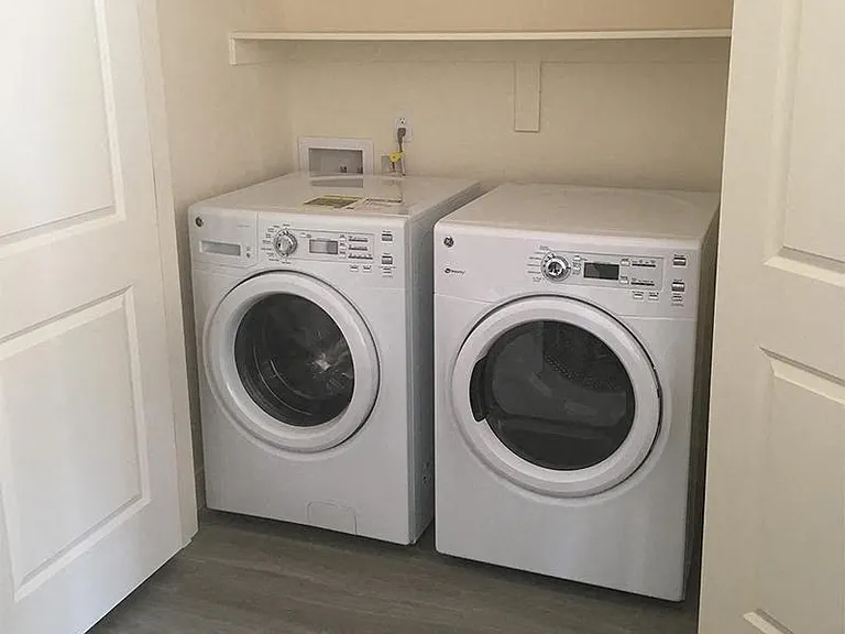 District North Apartments — Photo 9