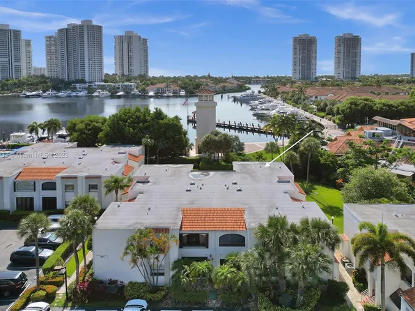 3552 Magellan Cir APT 128, Aventura, FL 33180