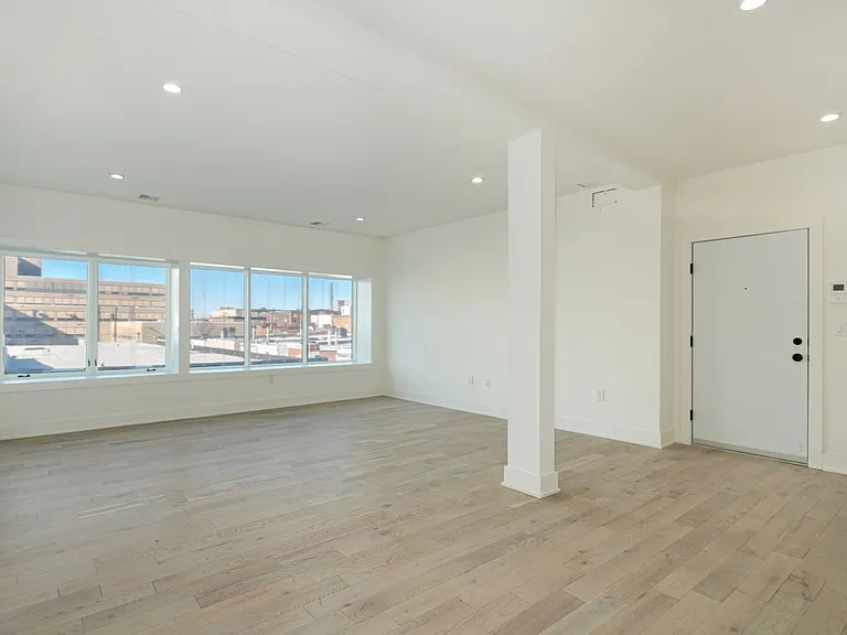 Newly Constructed Apartments in South Philly — Photo 2